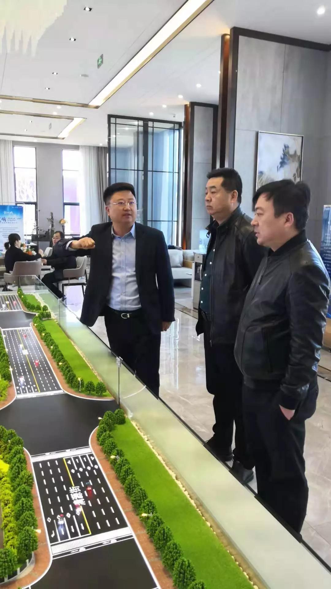 1559806273684605.jpg 1559806273684605.jpg