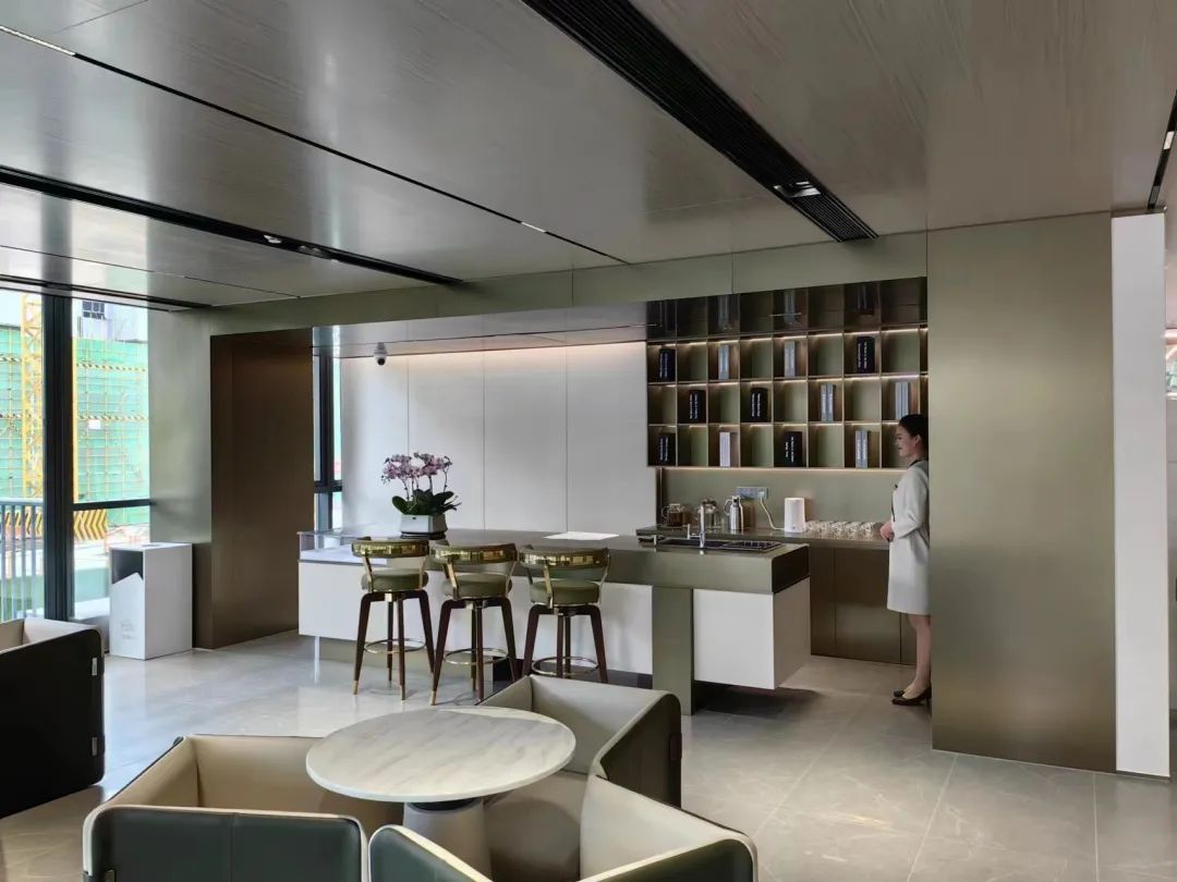 1691748989892806.jpg 1691748989892806.jpg