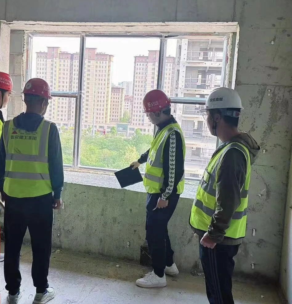 1728726027344292.jpg 1728726027344292.jpg