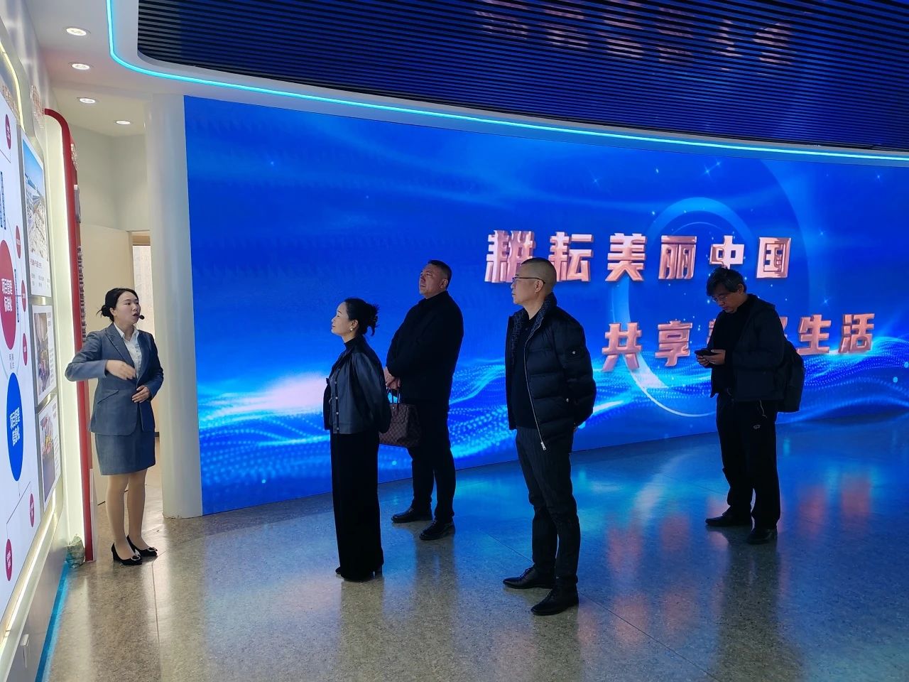 1734952793545135.jpg 1734952793545135.jpg